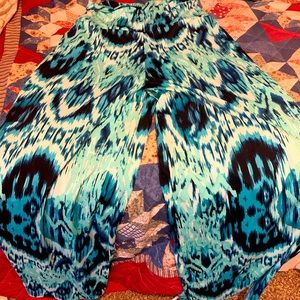 Secrets treasures. Size M